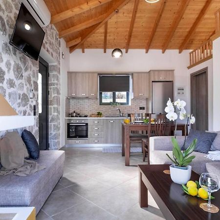 Villa On The Sea Agia Marina  Екстер'єр фото