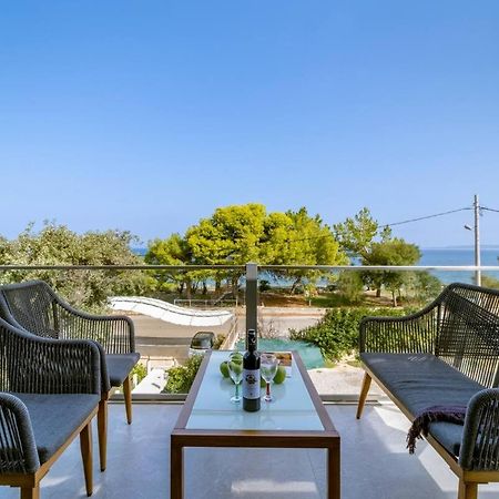 Villa On The Sea Agia Marina  Екстер'єр фото