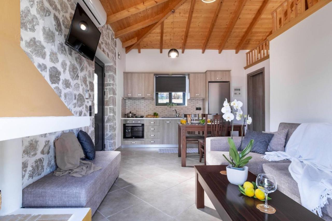 Villa On The Sea Agia Marina  Екстер'єр фото