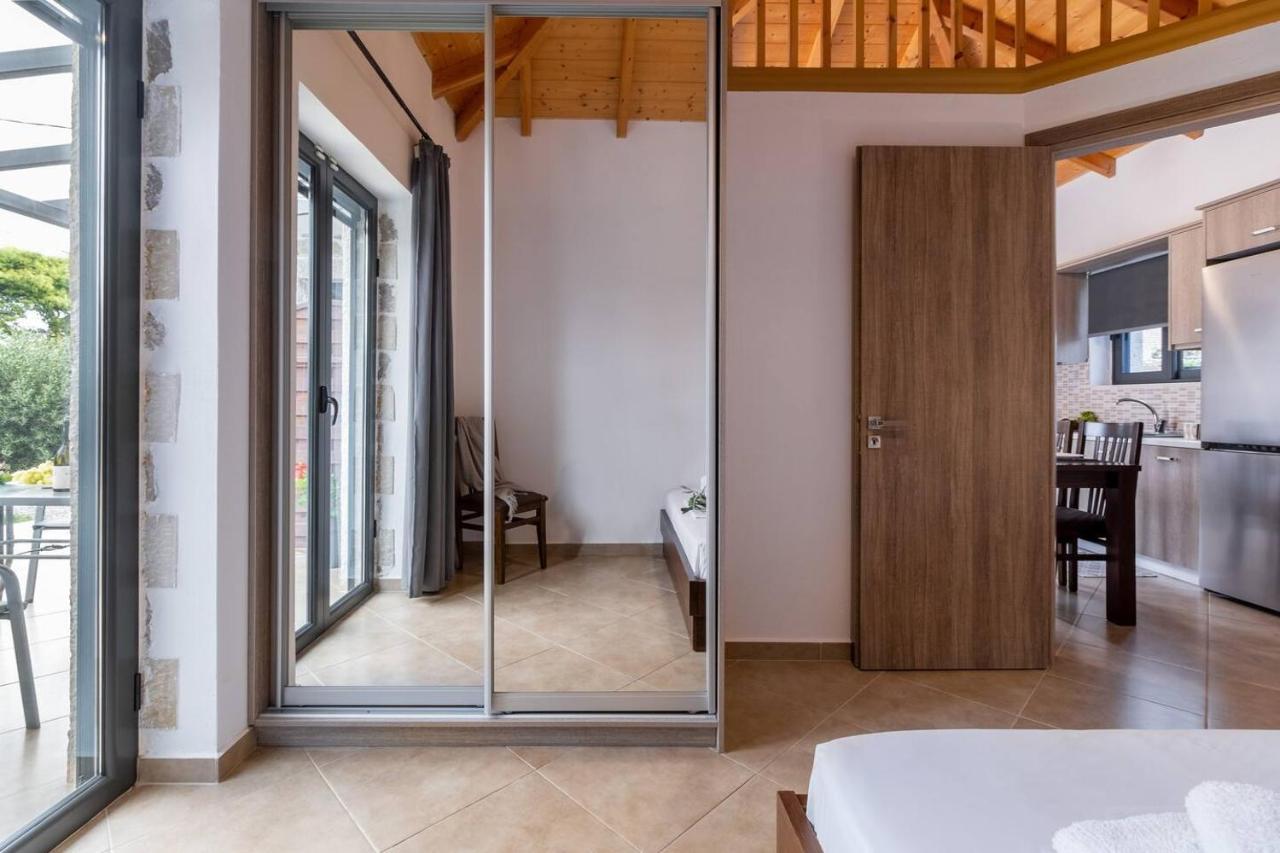 Villa On The Sea Agia Marina  Екстер'єр фото