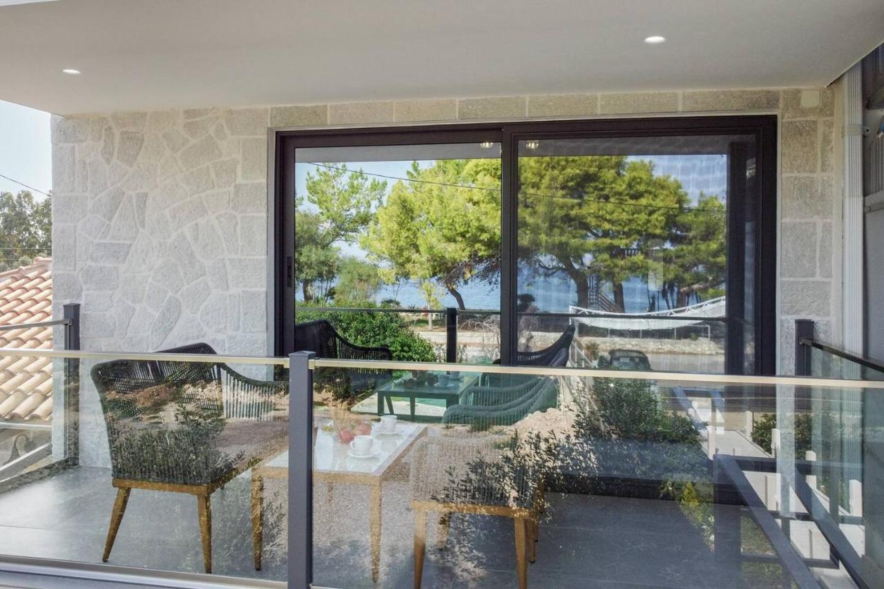 Villa On The Sea Agia Marina  Екстер'єр фото