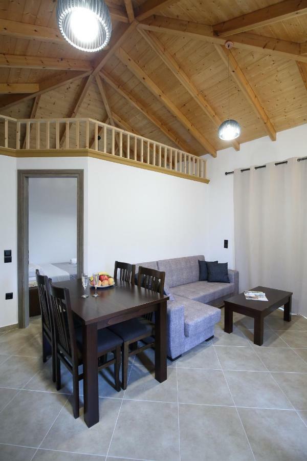 Villa On The Sea Agia Marina  Екстер'єр фото